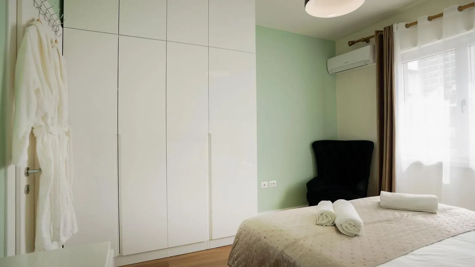 Luxury Apartment At Airalbania And Near Blloku Tirana 0*,  Albanien